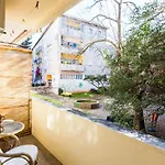 Lavender Apt. W. Balcony In Old Town 아파트 *