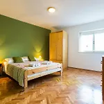 Lavender Apt. W. Balcony In Old Town 아파트 자다르