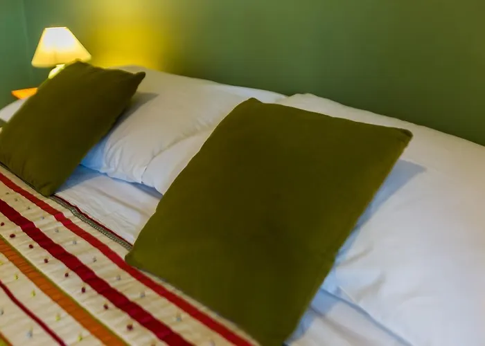 Lavender Apt. W. Balcony In Old Town شقة زادار