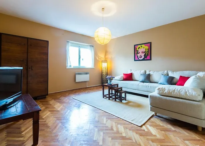 Διαμέρισμα Lavender Apt. W. Balcony In Old Town *