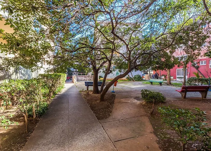 Διαμέρισμα Lavender Apt. W. Balcony In Old Town Ζαντάρ