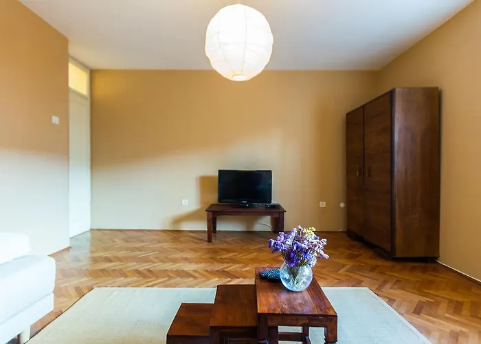 Διαμέρισμα Lavender Apt. W. Balcony In Old Town Ζαντάρ