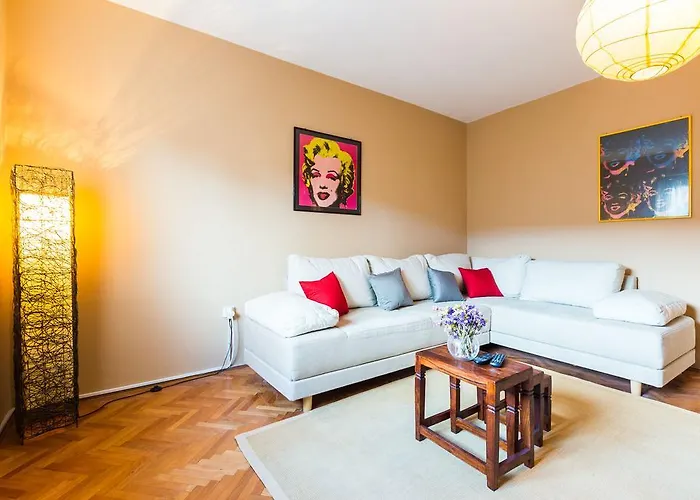 Lavender Apt. W. Balcony In Old Town * Zadar