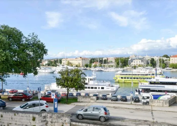 Apartmán Lavender Apt. W. Balcony In Old Town *