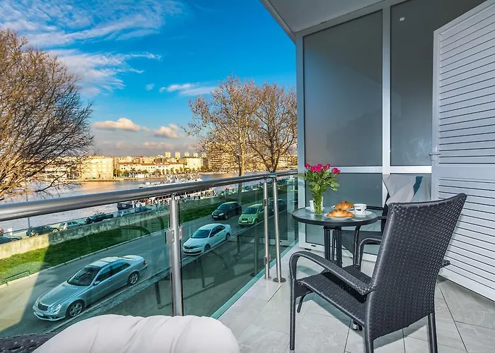 Apartman Lavender Apt. W. Balcony In Old Town Zadar